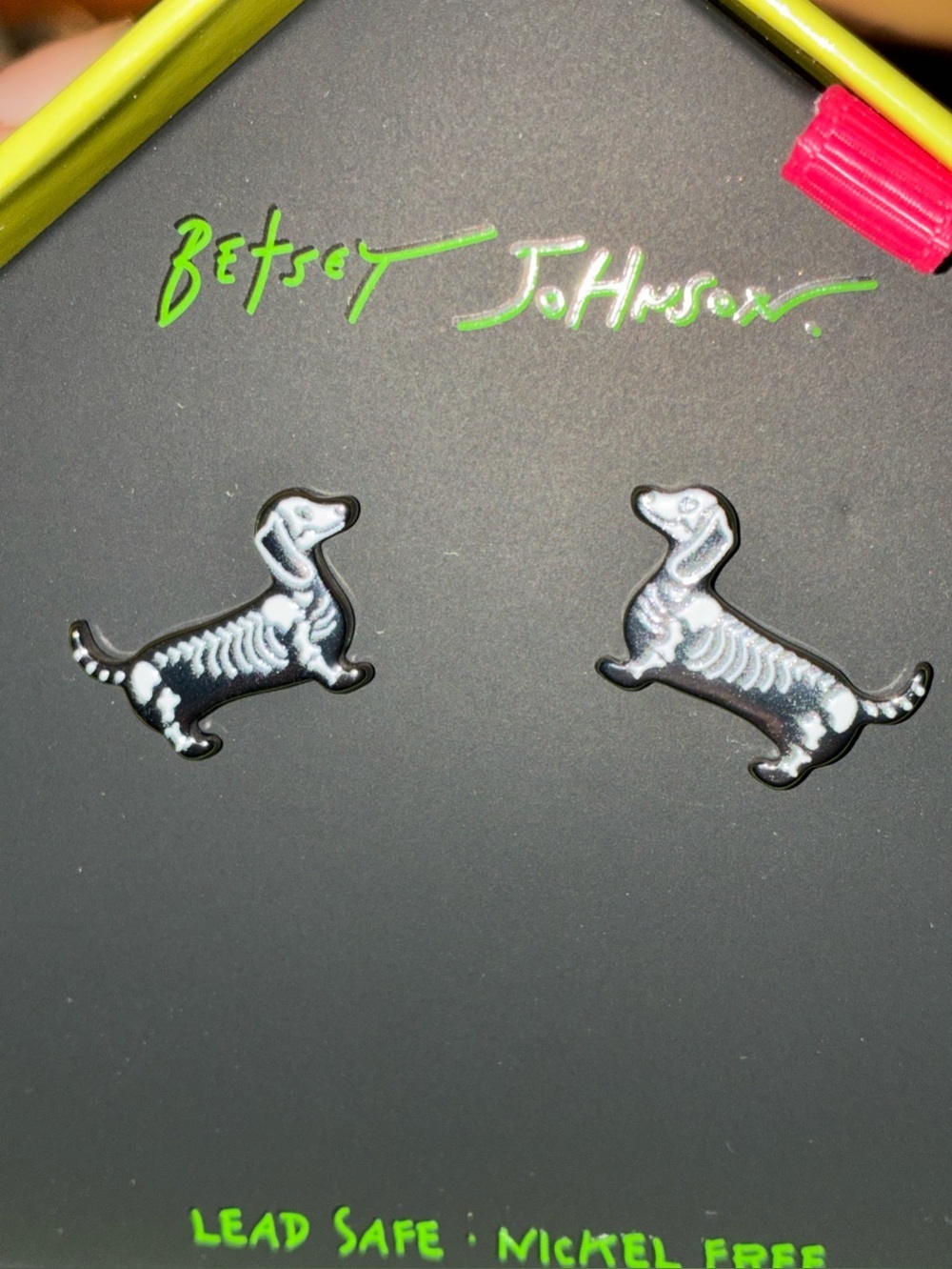 BETSEY JOHNSON Halloween Skeleton Dachshund Dog Puppy Creepy Earrings NEW NWT